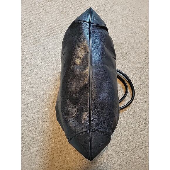 Salvatore Ferragamo Black Leather Bag Purse Authenticated - Picture 5 of 16